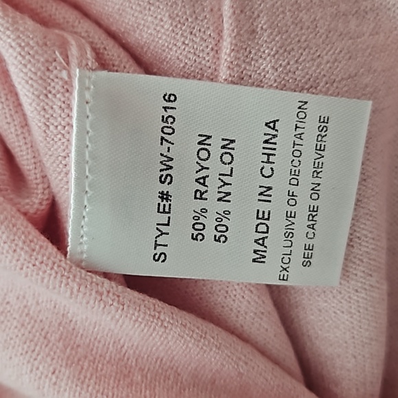 UNIQ, NWT, Long Sleeve Lightweight Sweater, Cutout Detail,S/M,Pink - Picture 8 of 9